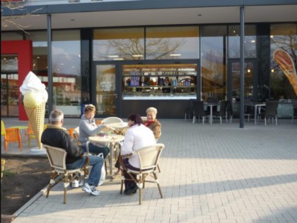照片: Eissalon Sommariva - Rathauscenter